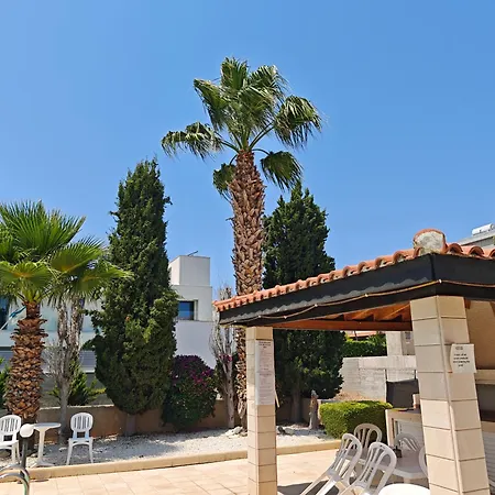 Sunset 01 Apartament *