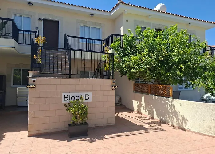 Sunset 01 Апартаменты *