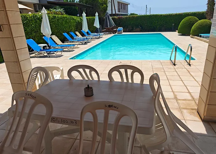 Sunset 01 アパート パ フォス